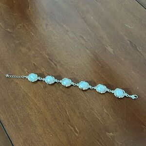 Freshwater pearl bracelet